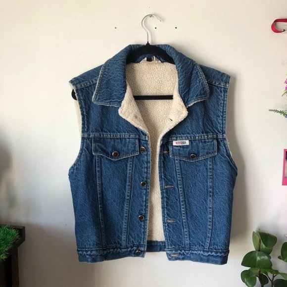 Vintage Sherpa Denim Vest 🐑✨ - Picture 2 of 8